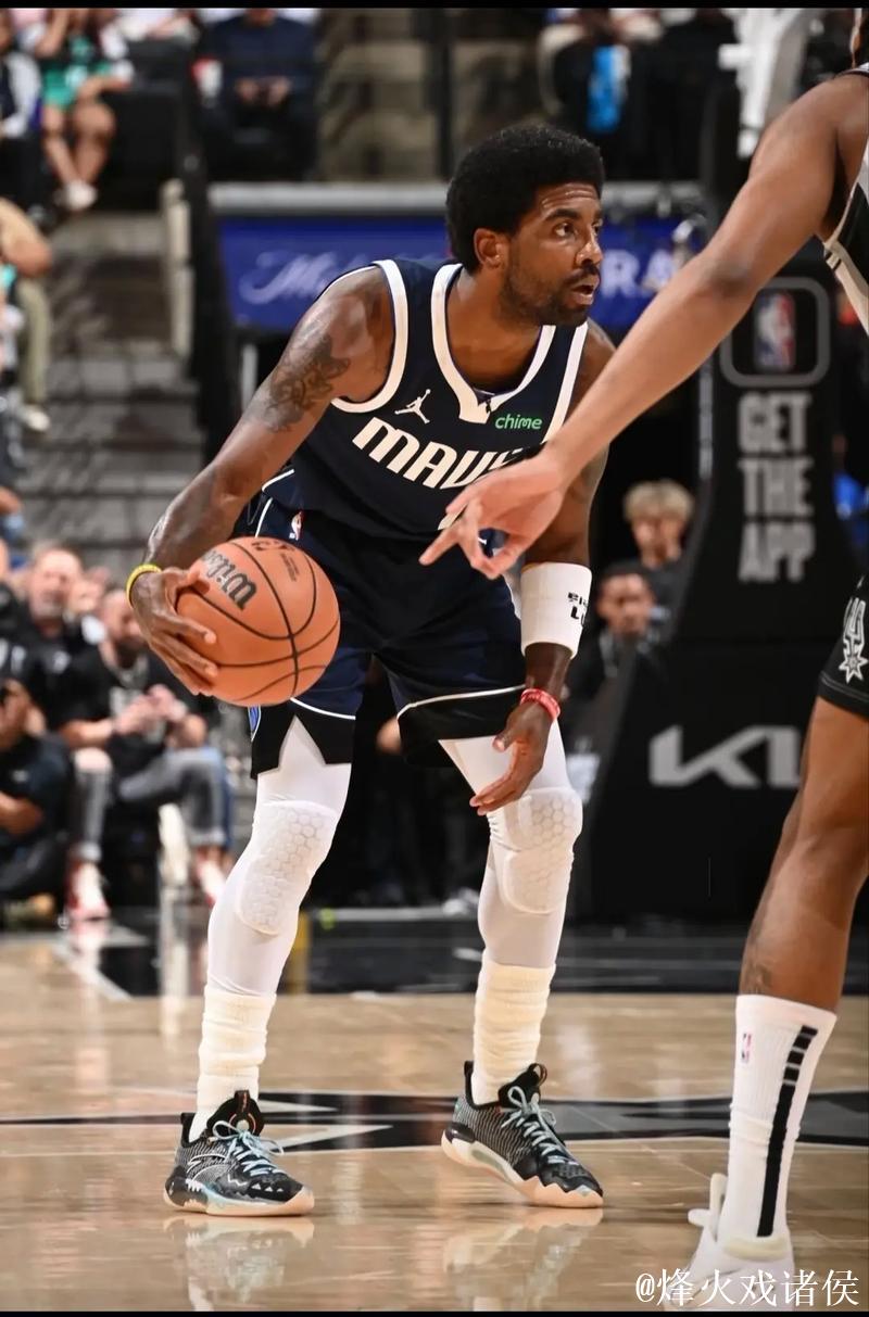 中国女欧文火到国外了,还戴个眼镜,这滞空确实少见 中国女欧文火到国外了,还戴个眼镜,这滞空确实少见