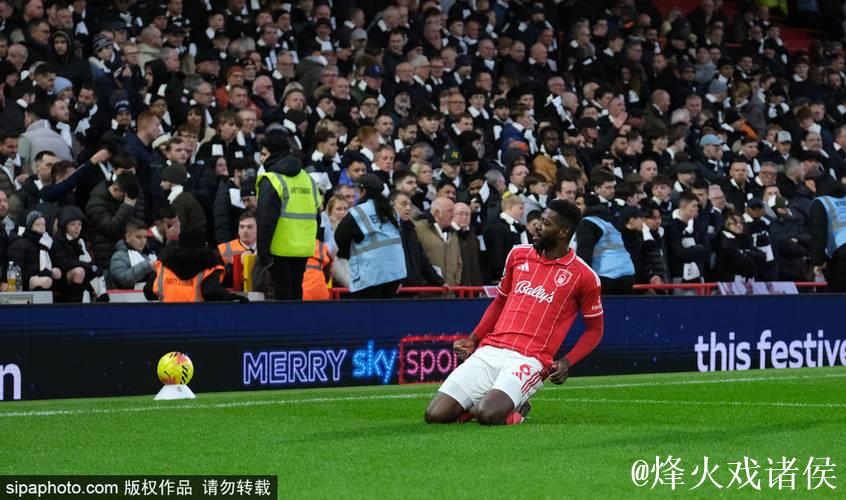 英超-奥多伊2射1传 热刺0-3不敌诺丁汉森林